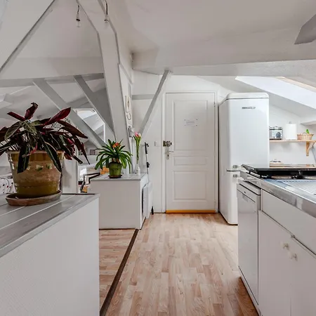 De Maitre Traversant Apartmán